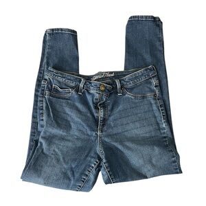 Universal Thread Skinny Jeans Size 12 / 31R